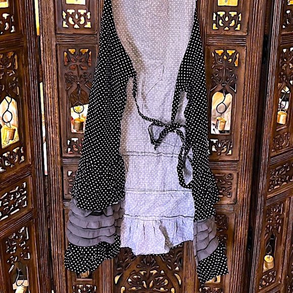 FLIRTY APRONS BLACK & WHITE POLKA DOT KITCHEN APRON W/ PINK BOW WITH RUFFLES OS - Picture 4 of 4